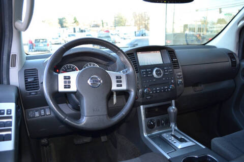 2012 Nissan Pathfinder SV