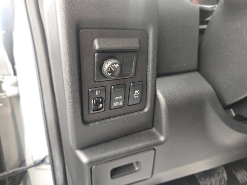 2013 Nissan Rogue SV w/SL Package