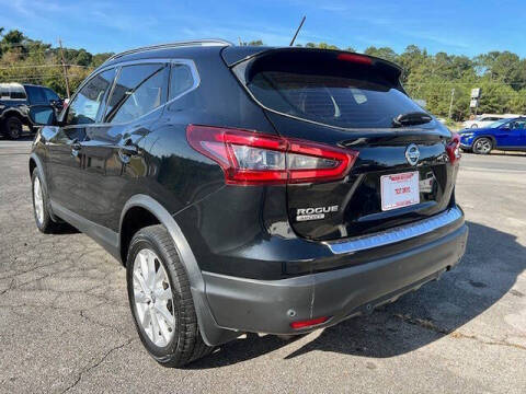 2021 Nissan Rogue Sport SV