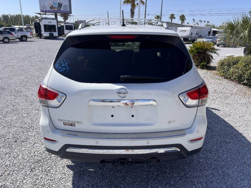 2015 Nissan Pathfinder SV