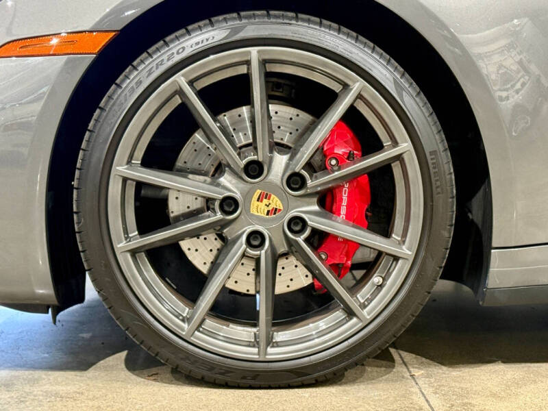 2020 Porsche 911 Carrera S