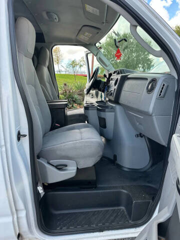 2013 Ford E-Series E-150