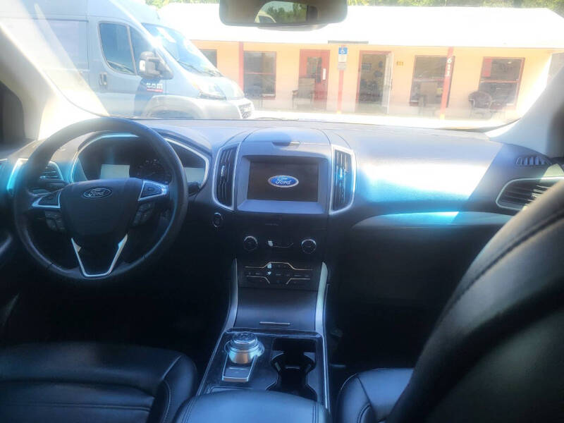 2019 Ford Edge SEL