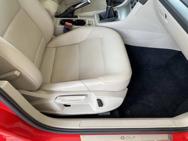 2017 Volkswagen Golf TSI Wolfsburg Edition