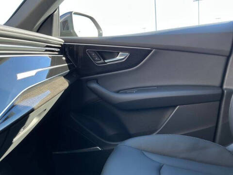 2026 Audi Q8 quattro Premium 55 TFSI