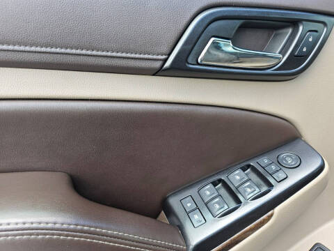 2016 Chevrolet Suburban LT