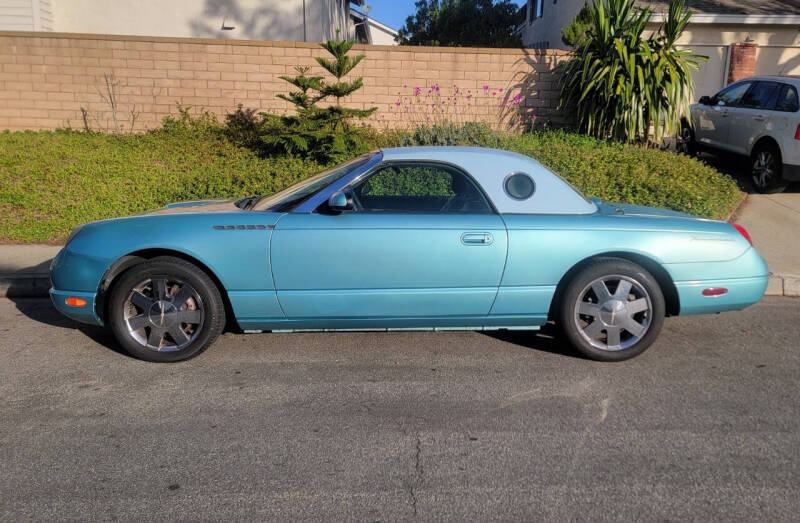 2002 Ford Thunderbird Deluxe