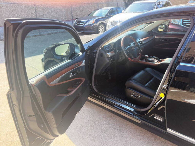 2017 Lexus LS 460