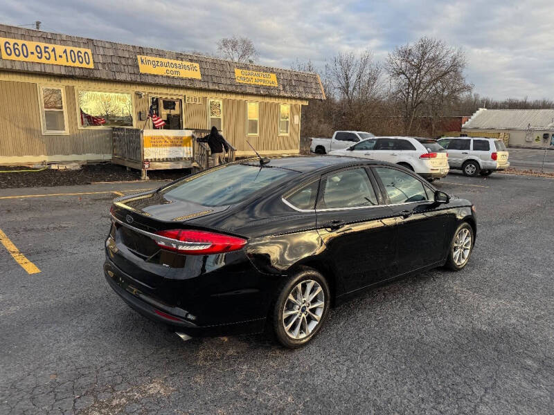 2017 Ford Fusion SE
