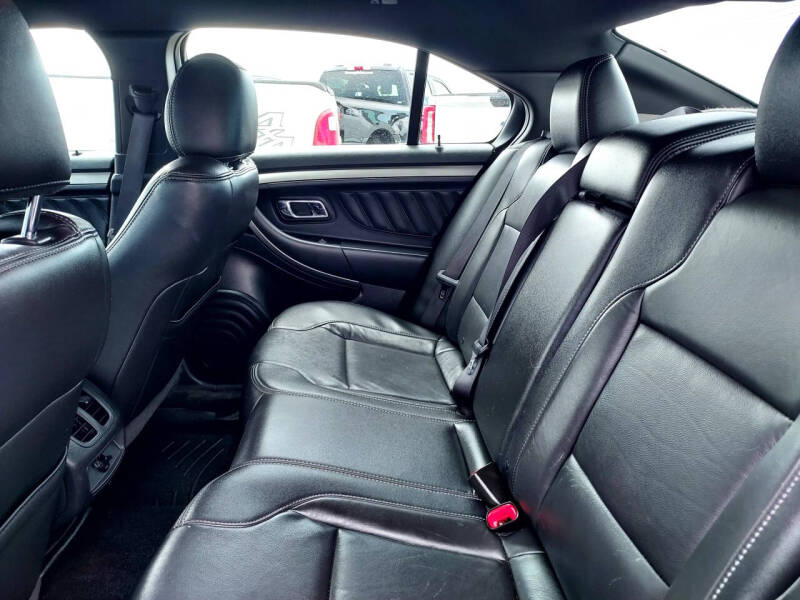 2013 Ford Taurus SEL