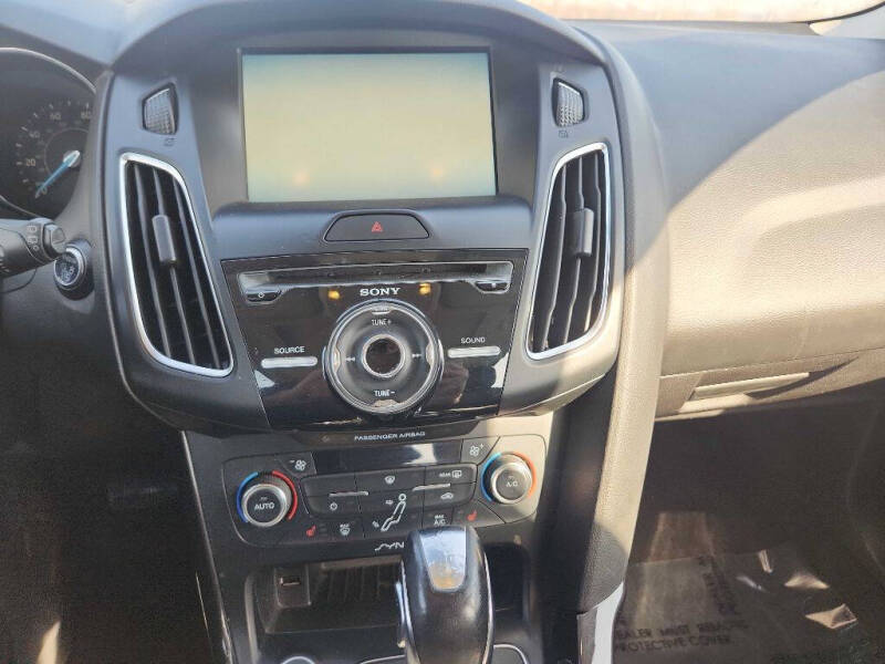 2015 Ford Focus Titanium