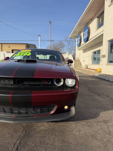 2018 Dodge Challenger 392 HEMI Scat Pack Shaker