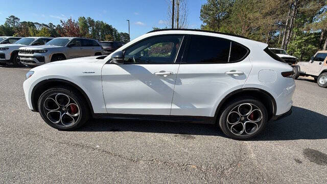 2025 Alfa Romeo Stelvio