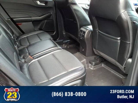 2022 Ford Escape SEL