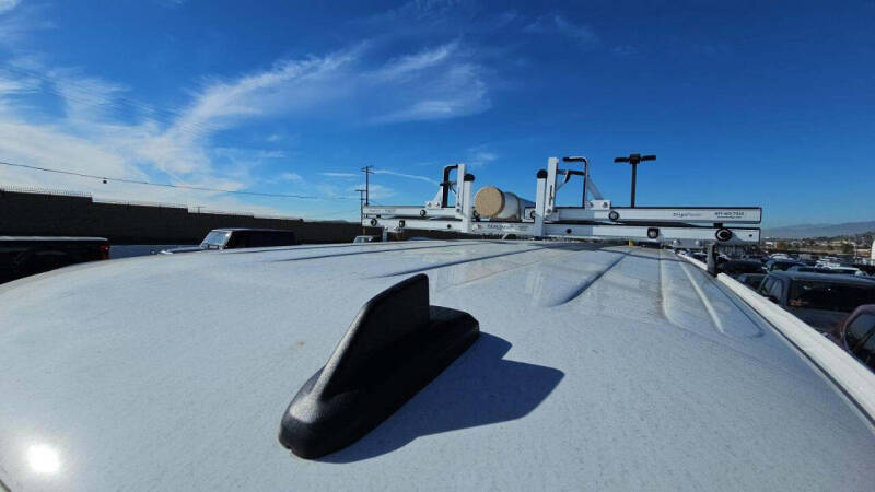 2025 Chevrolet Express 2500