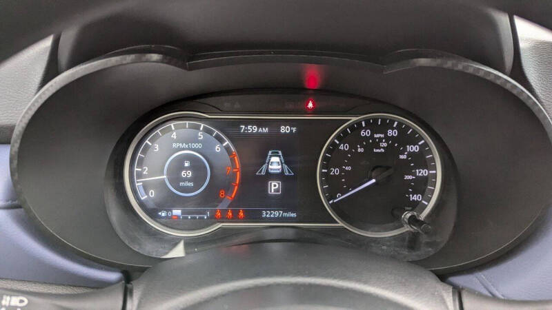 2024 Nissan Versa SV