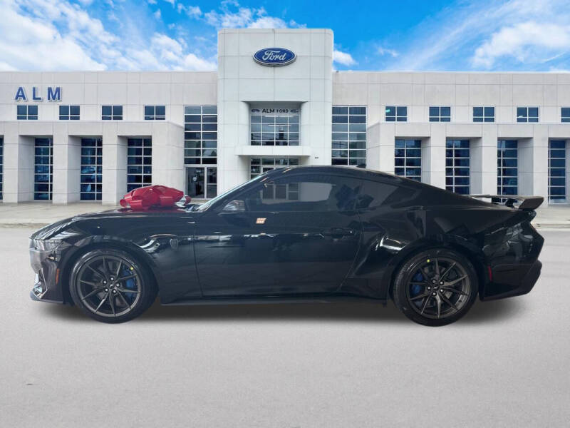 2026 Ford Mustang Dark Horse