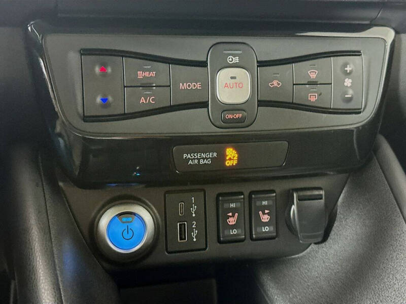 2022 Nissan LEAF SV PLUS