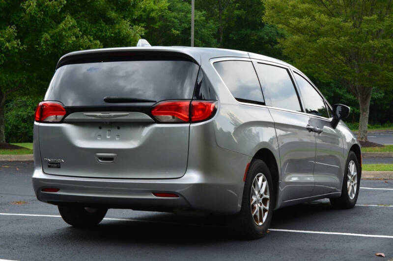 2017 Chrysler Pacifica Touring