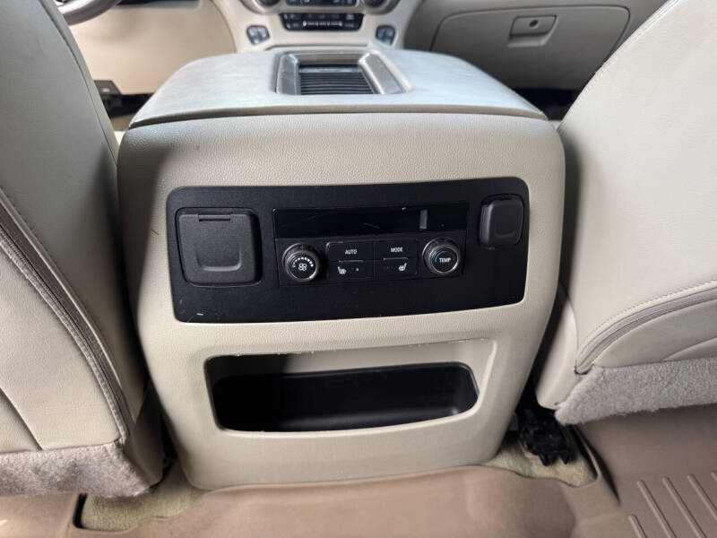 2017 GMC Yukon XL Denali