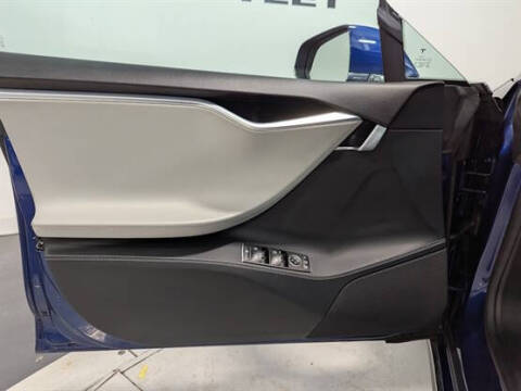 2015 Tesla Model S 85D