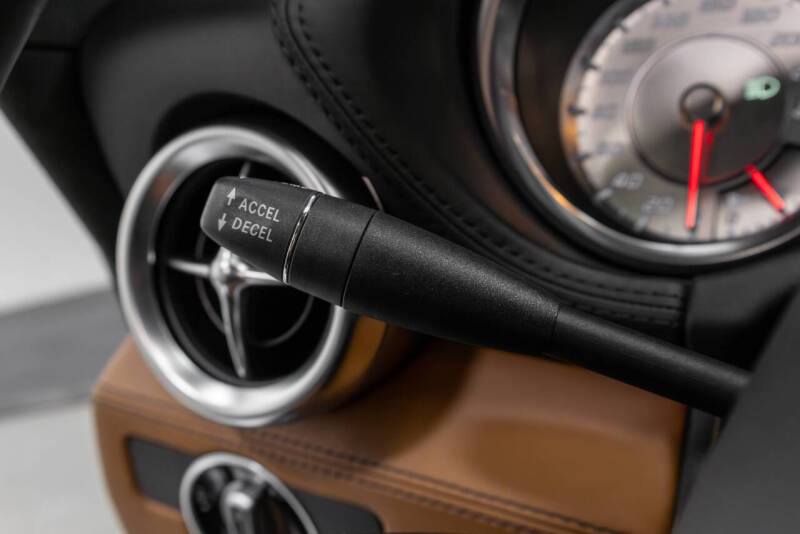 2012 Mercedes-Benz SLS AMG