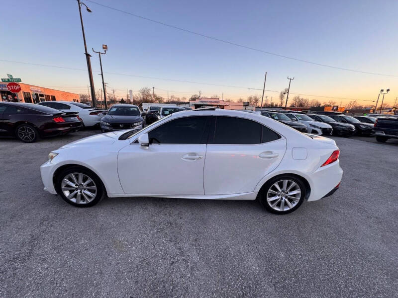 2016 Lexus IS 200t