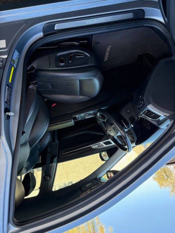 2017 Genesis G80 3.8