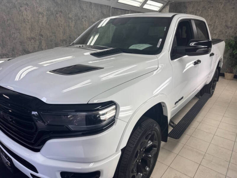 2024 RAM Ram 1500 Pickup Limited's photo