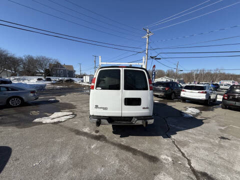 2016 GMC Savana 2500