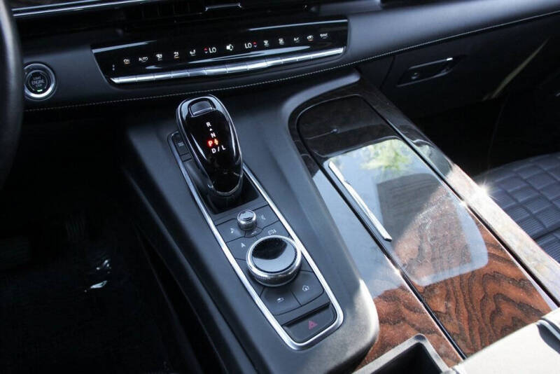 2023 Cadillac Escalade Sport Platinum