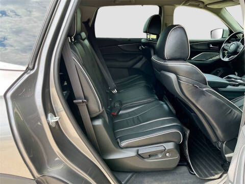 2023 Acura MDX SH-AWD w/Advance