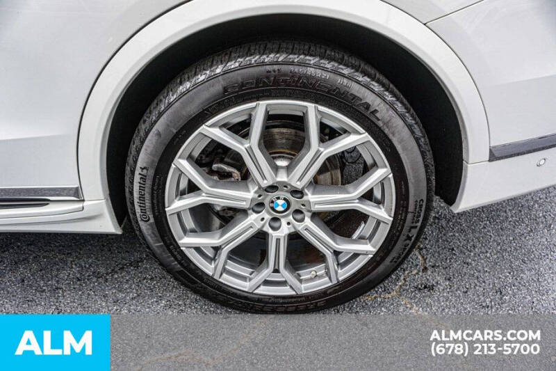 2025 BMW X7 xDrive40i