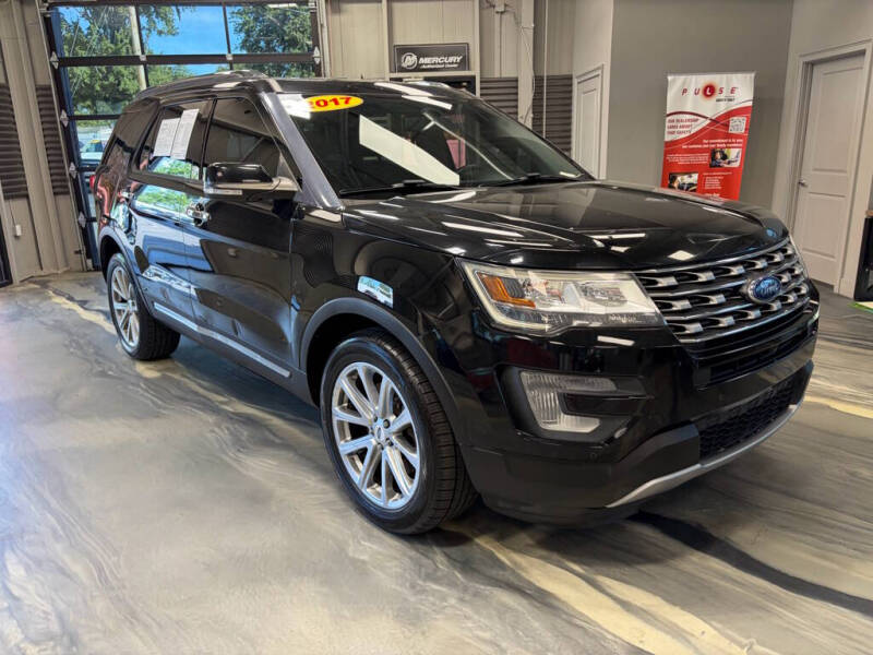 2017 Ford Explorer Limited 4WD's photo