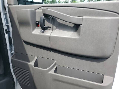 2023 GMC Savana 2500