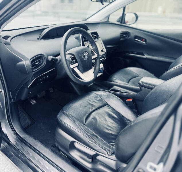 2017 Toyota Prius Two