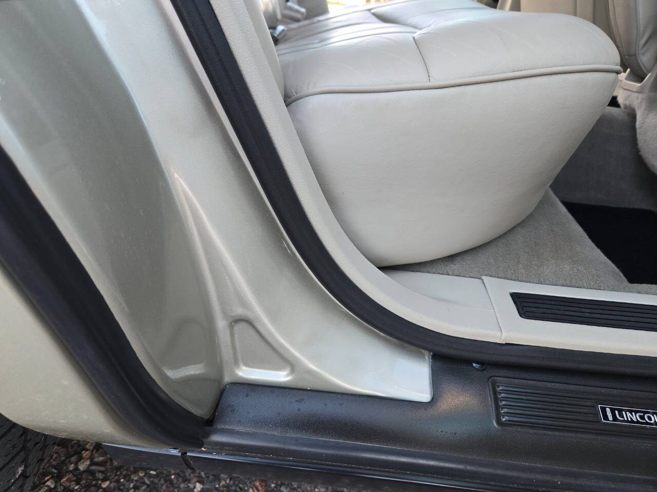 1997 Lincoln Town Car 134