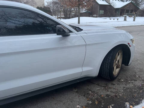 2015 Ford Mustang V6
