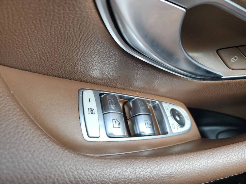 2018 Mercedes-Benz E-Class E 300