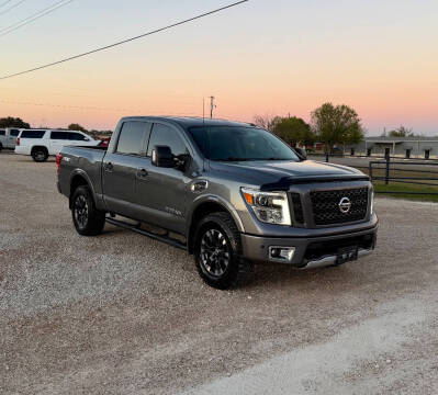 2017 Nissan Titan PRO-4X