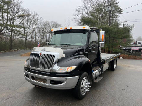 2018 International DuraStar 4300 for sale at Nala Equipment Corp in Upton MA