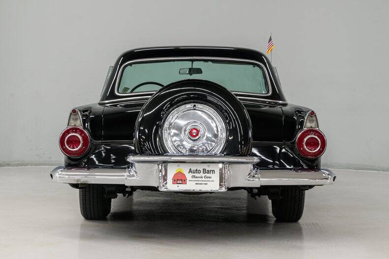 1956 Ford Thunderbird