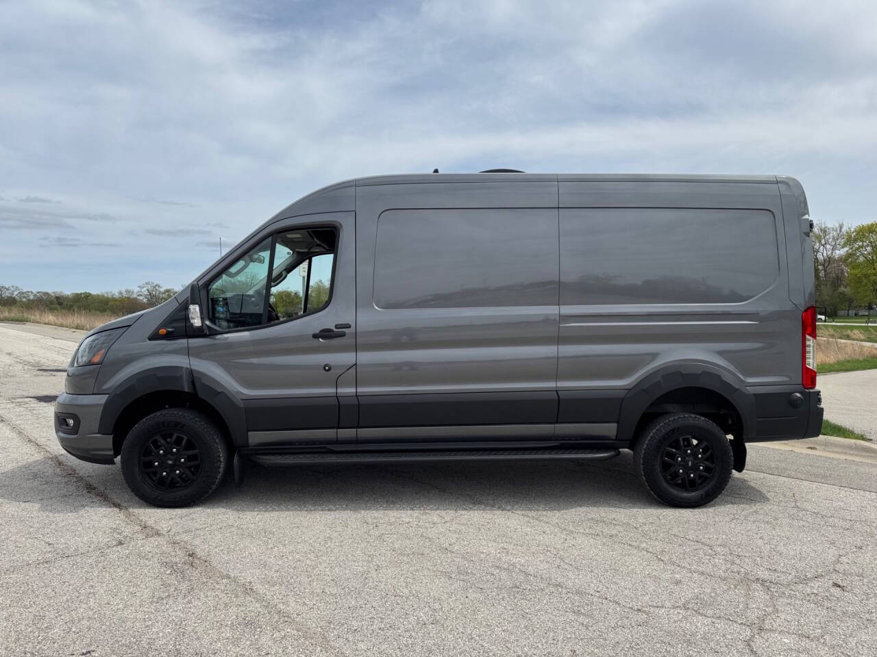 2023 Ford Transit 3