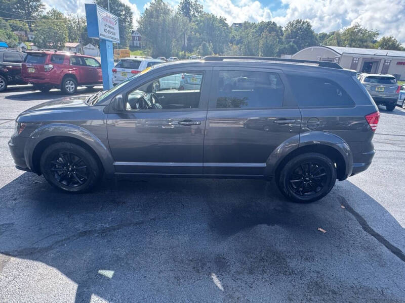 2020 Dodge Journey SE Value