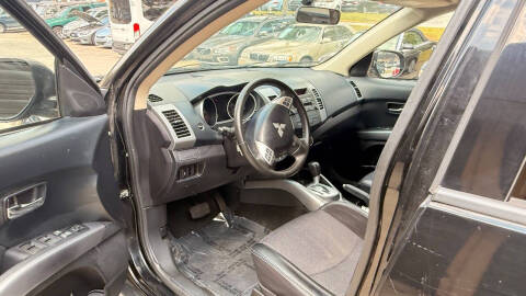 2013 Mitsubishi Outlander SE