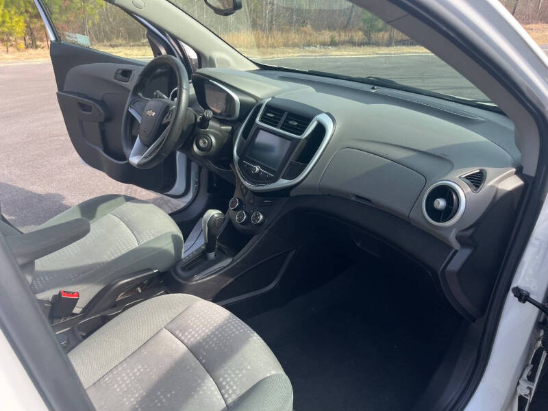 2017 Chevrolet Sonic LT Auto Fleet