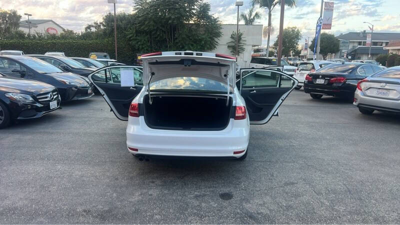 2015 Volkswagen Jetta