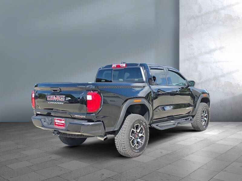 2024 GMC Canyon AT4X