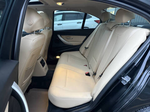 2018 BMW 3 Series 320i xDrive