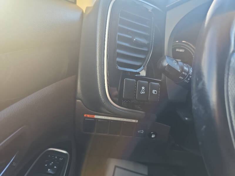 2018 Mitsubishi Outlander PHEV SEL